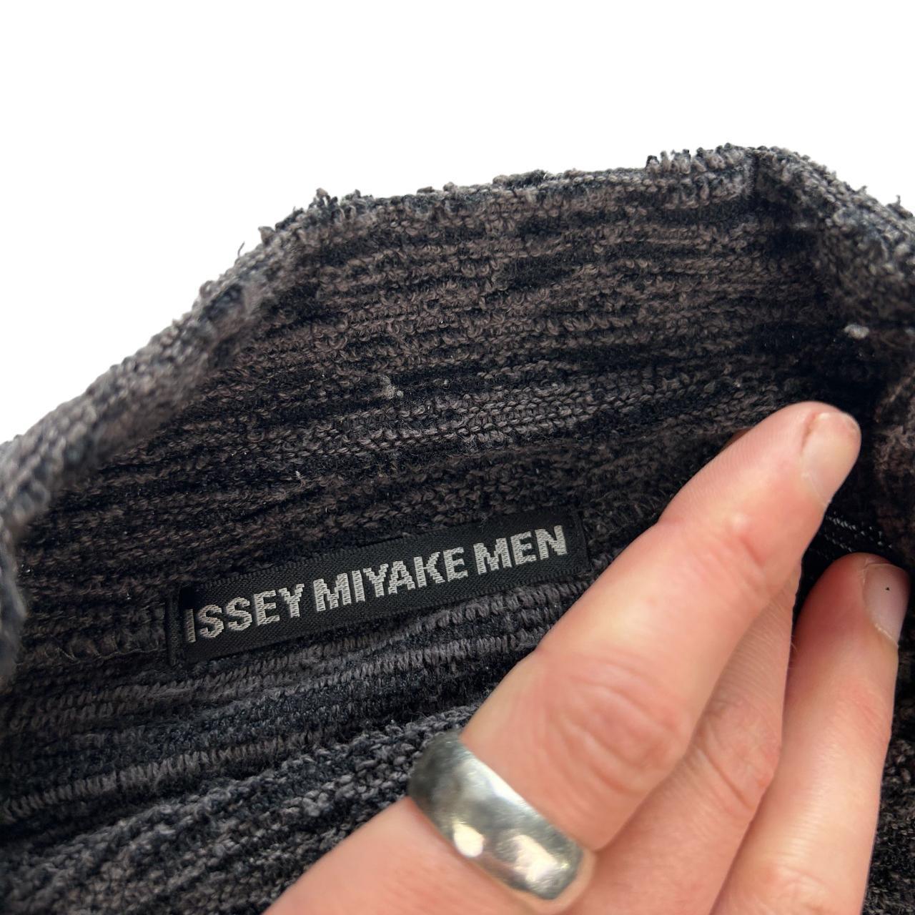 Vintage Issey Miyake MEN Turtle Knit Jumper Size - Known Source