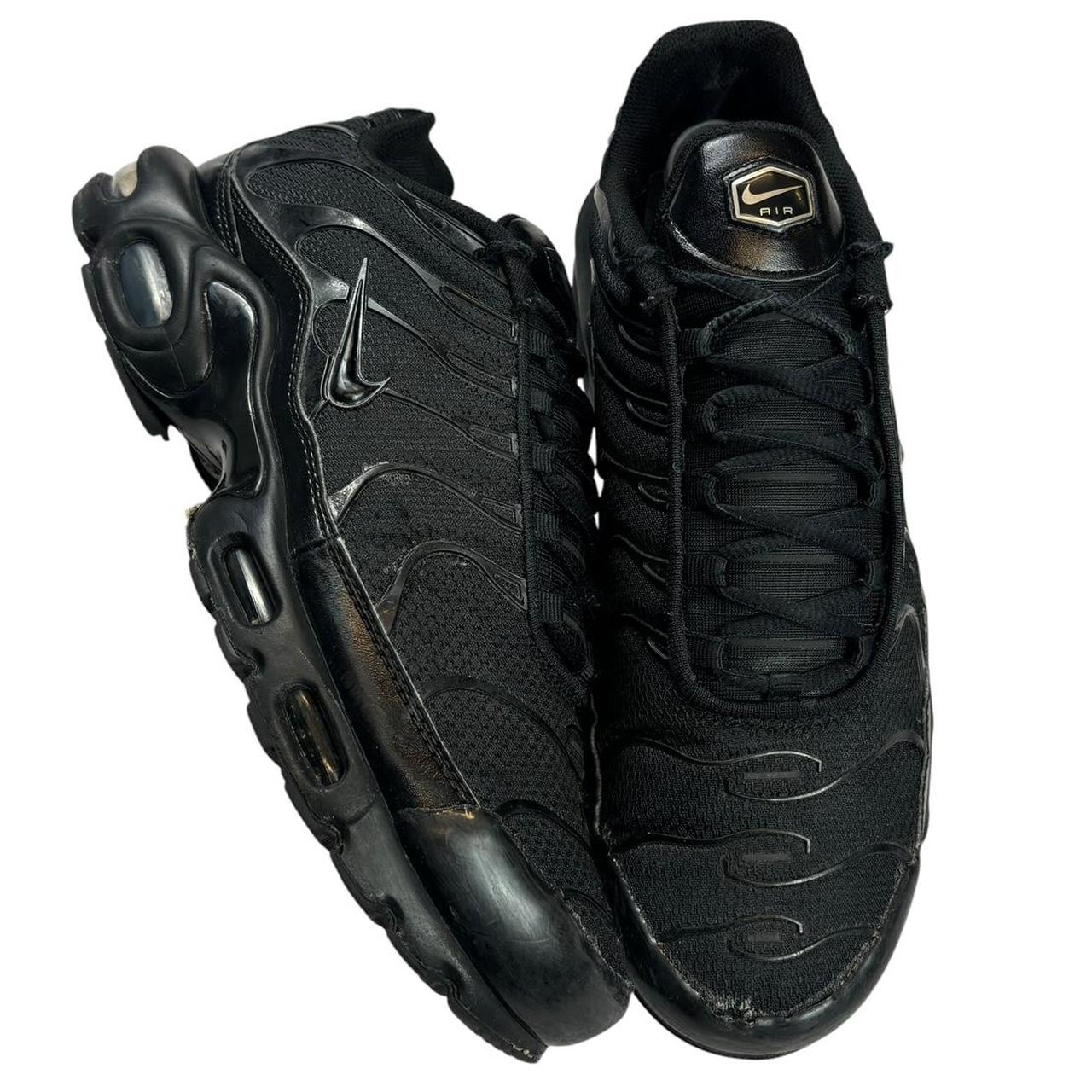 nike air max tn plus triple black