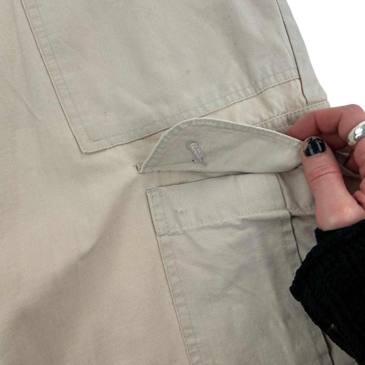 Vintage Levi's Silver Tab Cargo Trousers Size W35