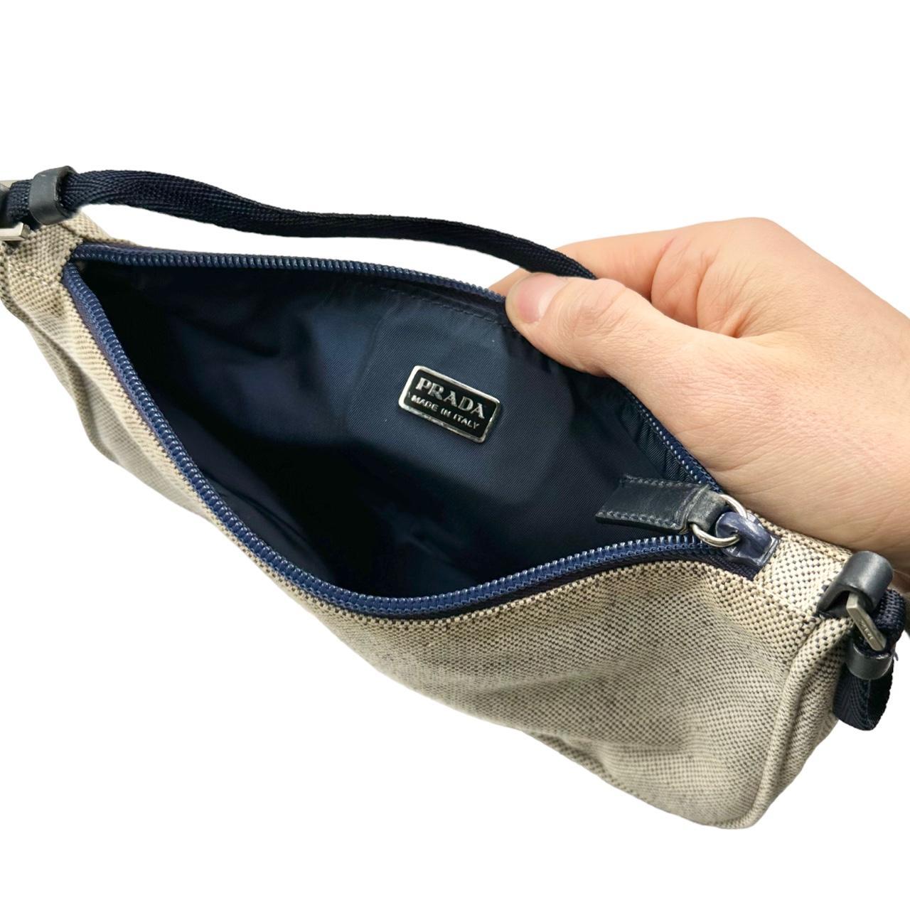 バッグ SS1999 PRADA canvas leather shoulder bag PRADA Canvas shoulder bag S/S 1999 - Shop the Story
