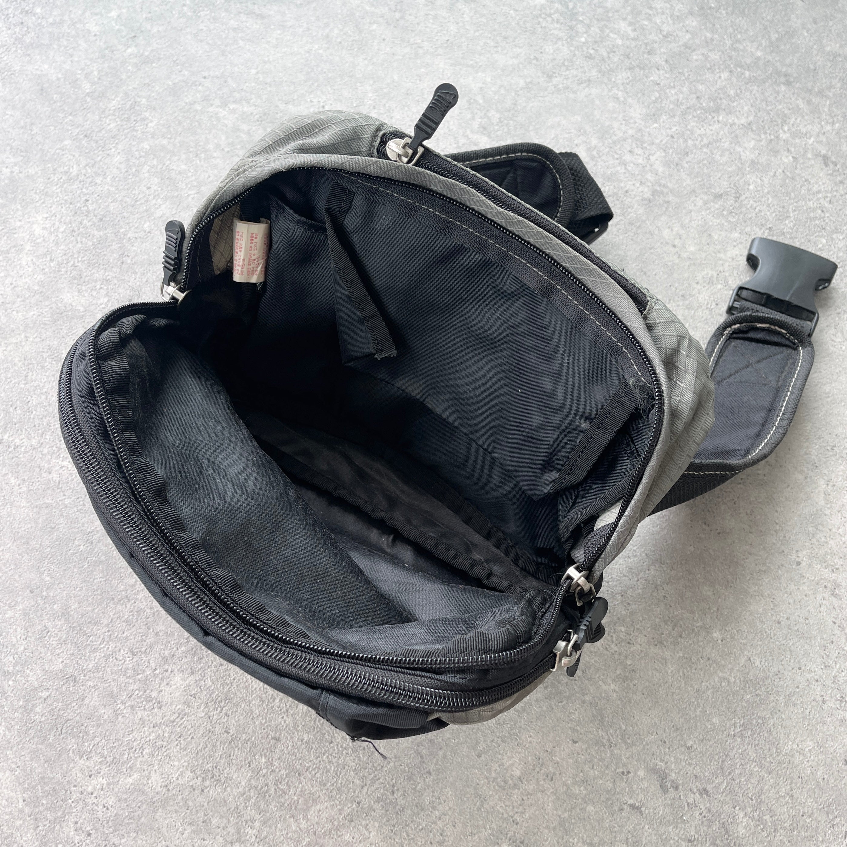 バッグ 90s nike technical body bag y2k NIKE Technical Body Bag 90s 00's Y2K