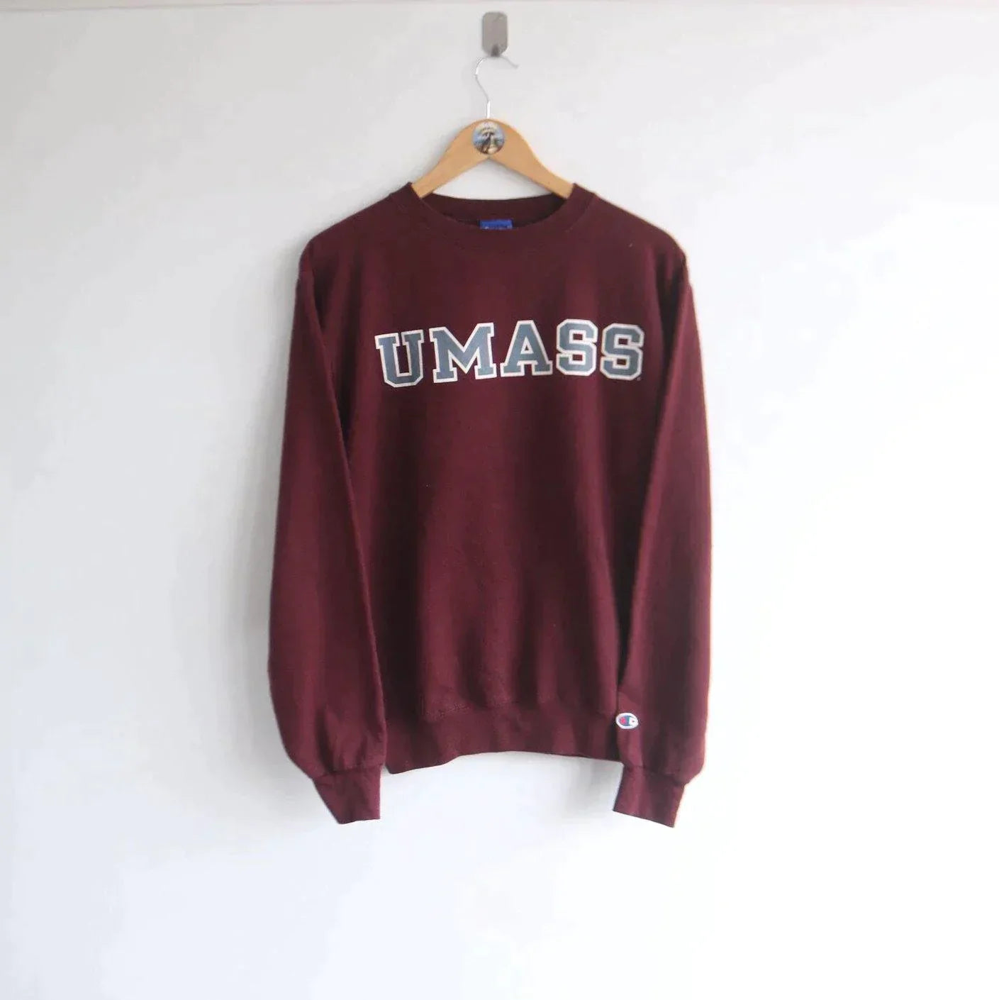 Vintage Champion UMASS Spellout  (S)