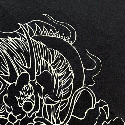 Avirex Dragon Graphic T-Shirt M/L