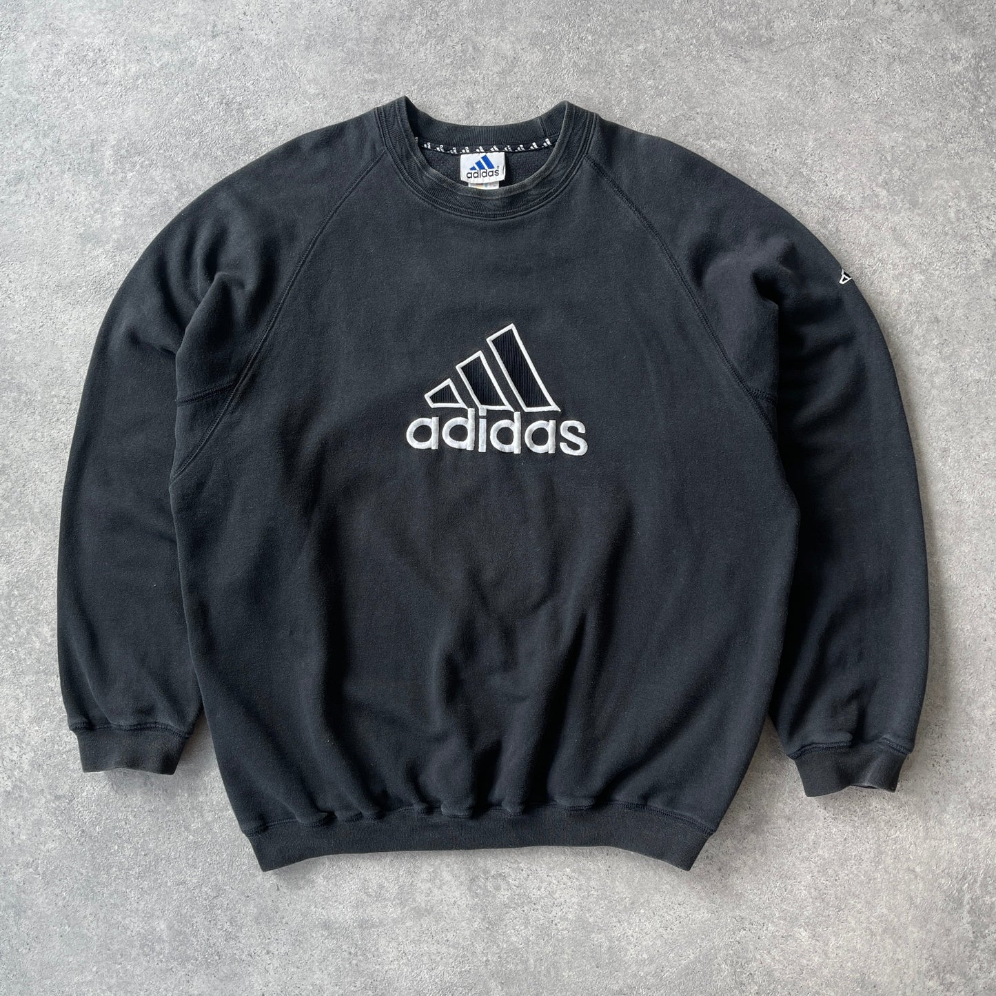 Adidas 1990s heavyweight embroidered sweatshirt (L)