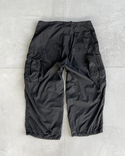 1990S VINTAGE MILITARY CARGO OVERPANTS IN BLACK