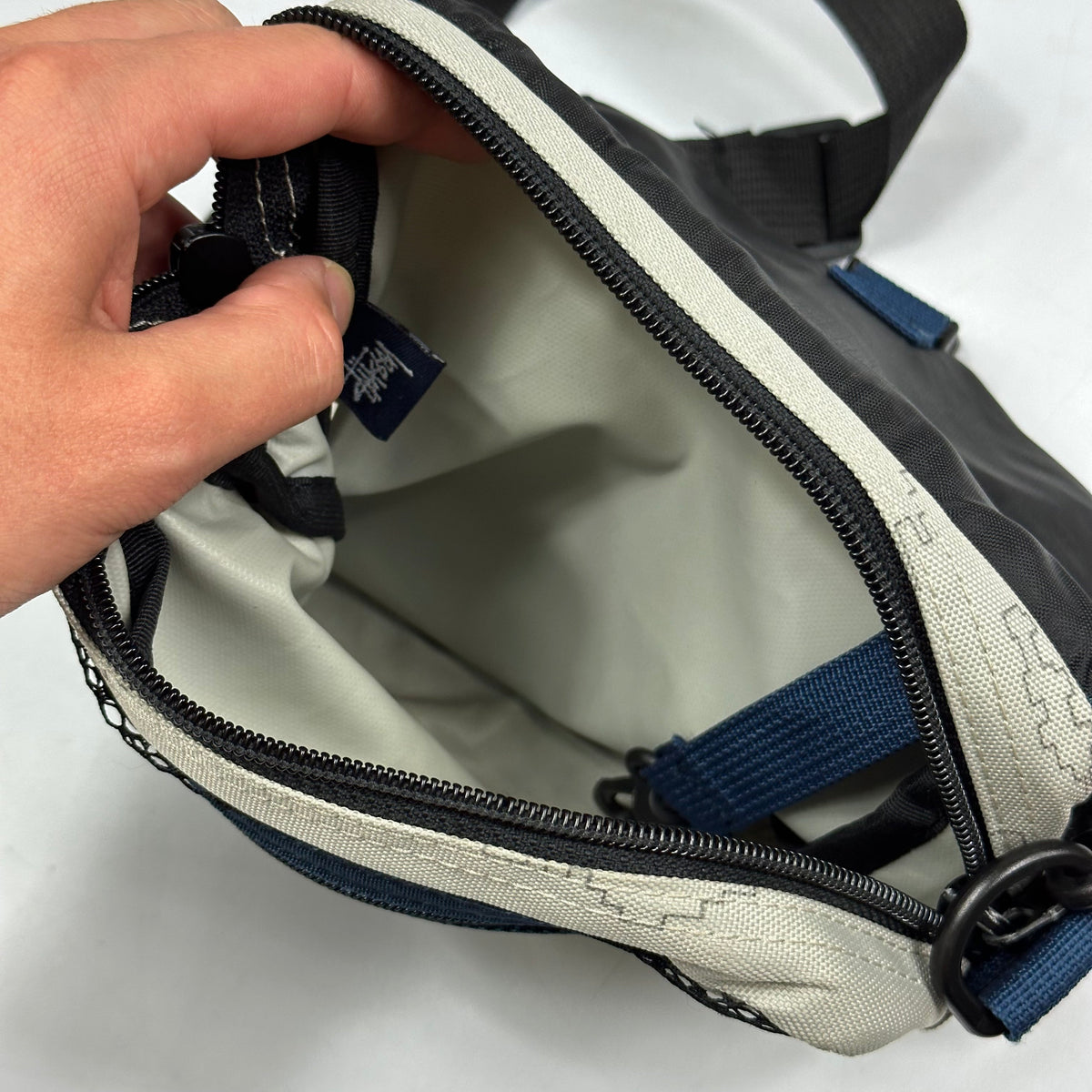 Stussy 90’s Digital Mesh Crossbody Bag | O/S, Camo