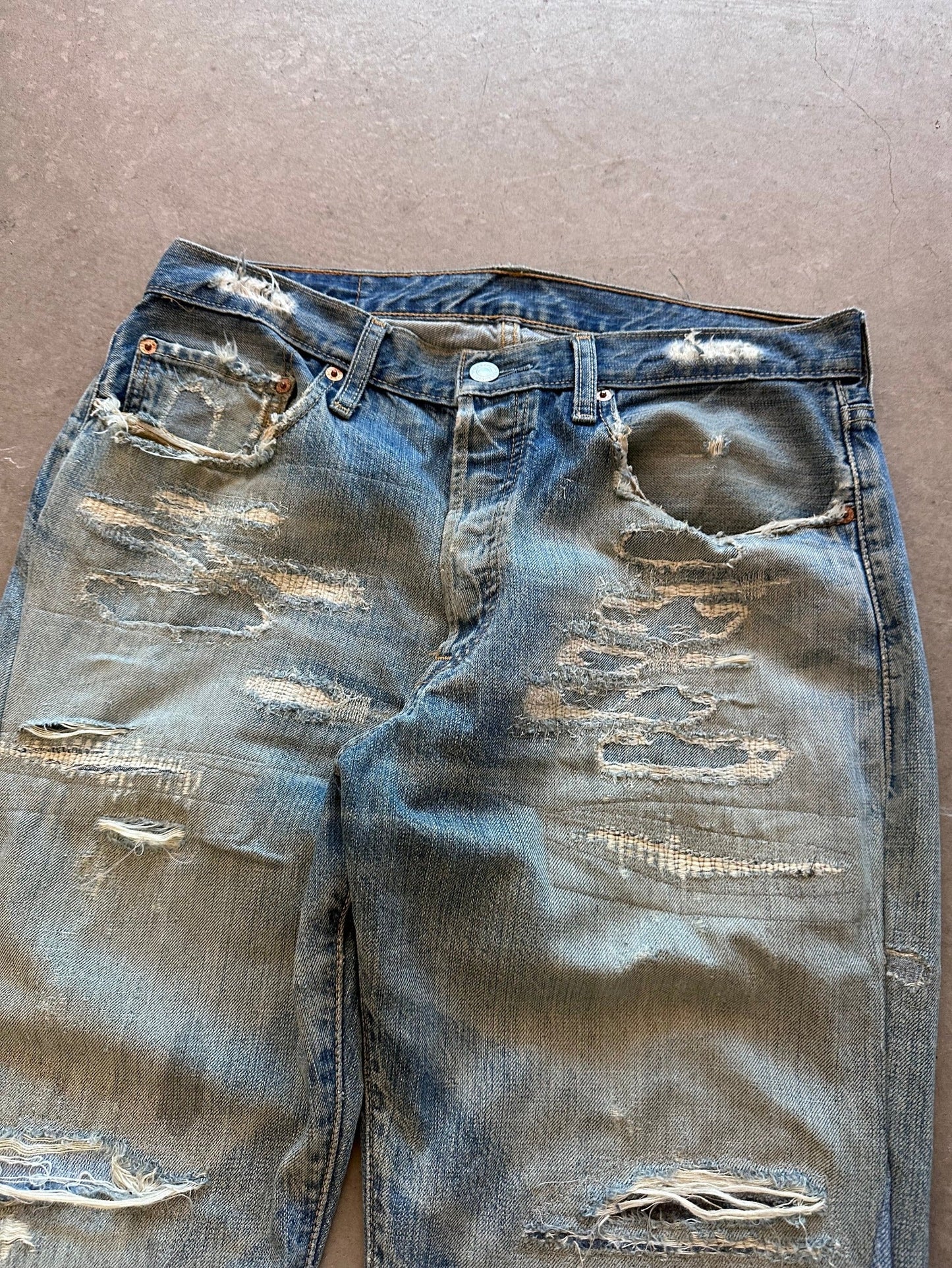 Levi's 501 Reconstructed Jeans - 32 x 34 | W32, Red