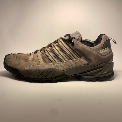 Adidas Terrex Adventure (2002)