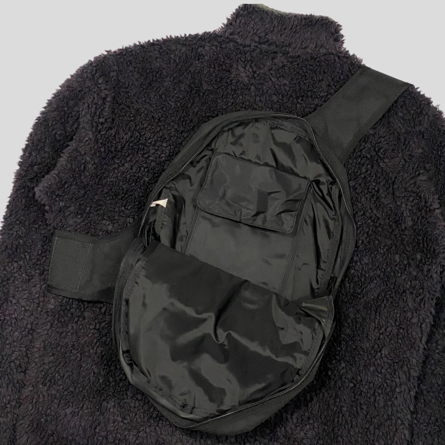 Oxbow 00’s Gradient Slingbag - Black