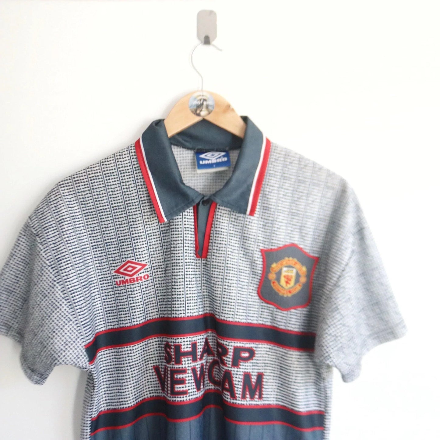 Umbro 1995-96 Manchester United David Beckham Away Shirt (XS)  (S)