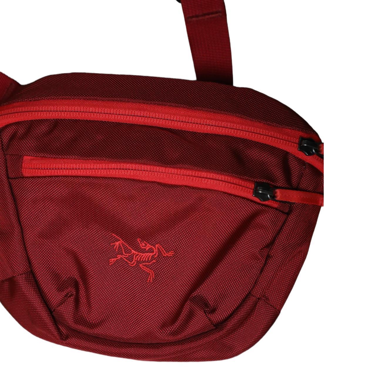 ARC'TERYX shoulder bag Red/nylon - Known Source