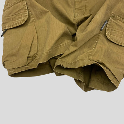 Nike ACG FW00 Ripstop Cargo Shorts - W32
