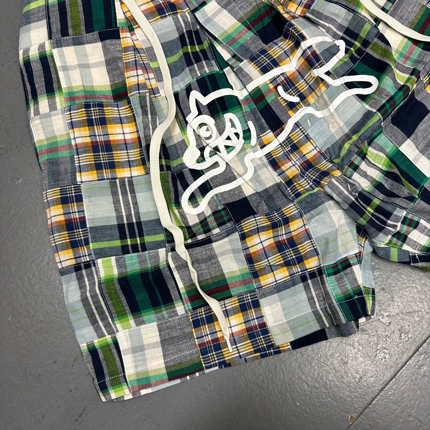 Icecream Running Dog Tartan Shorts ( S / W28 )