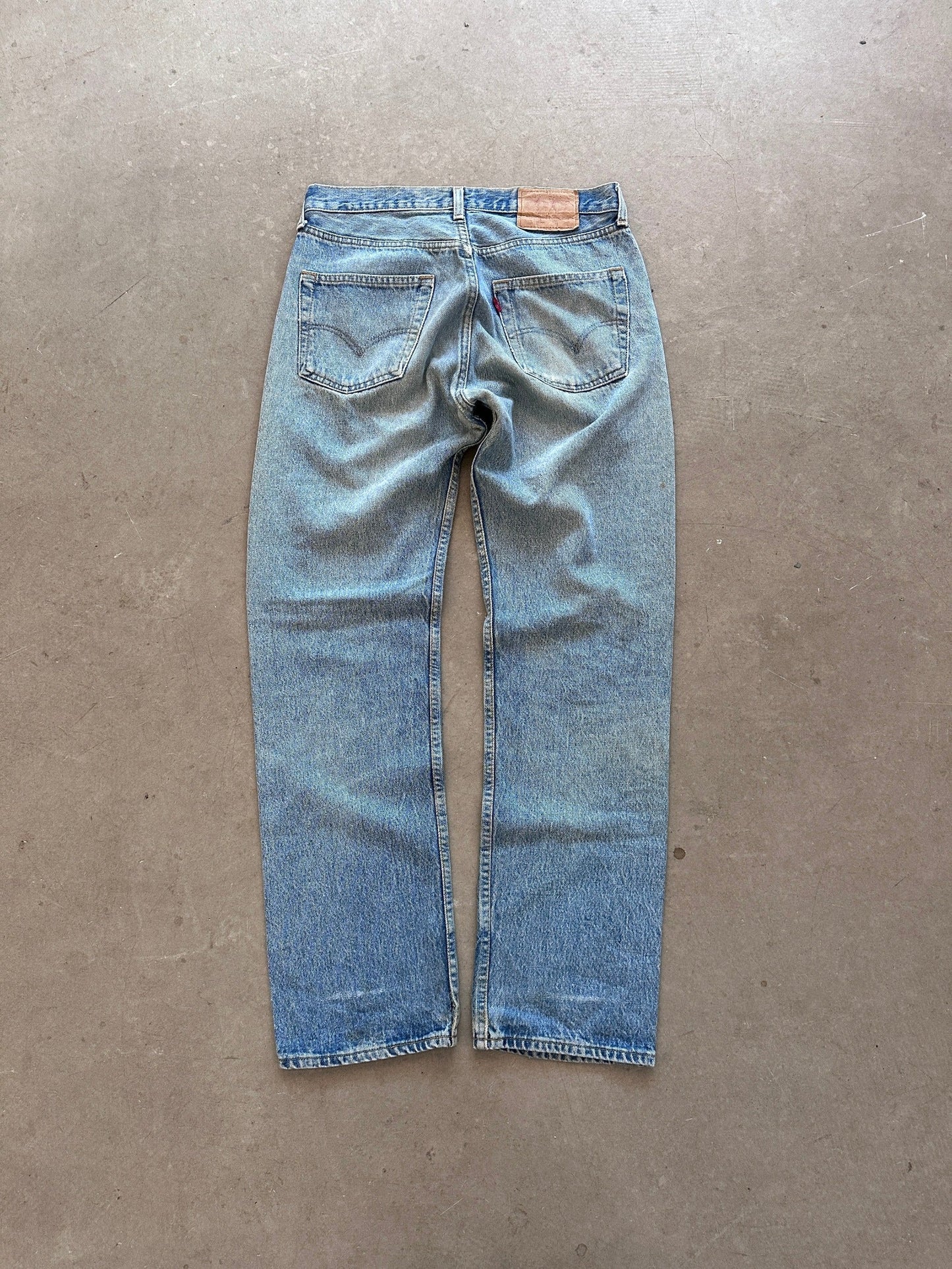 1980's Levi's 501 Jeans - 32 x 32 | W32, Red