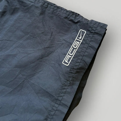 Nike ACG 00’s Vintage Shorts M
