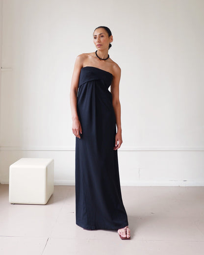 https://images.squarespace-cdn.com/content/v1/5b579b7b70e8025a5b246025/1720194981756-MCHMNDJEE5WEH6ZQUH25/jilsanderbandeau3.jpg