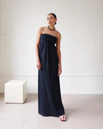 https://images.squarespace-cdn.com/content/v1/5b579b7b70e8025a5b246025/1720194981756-MCHMNDJEE5WEH6ZQUH25/jilsanderbandeau3.jpg