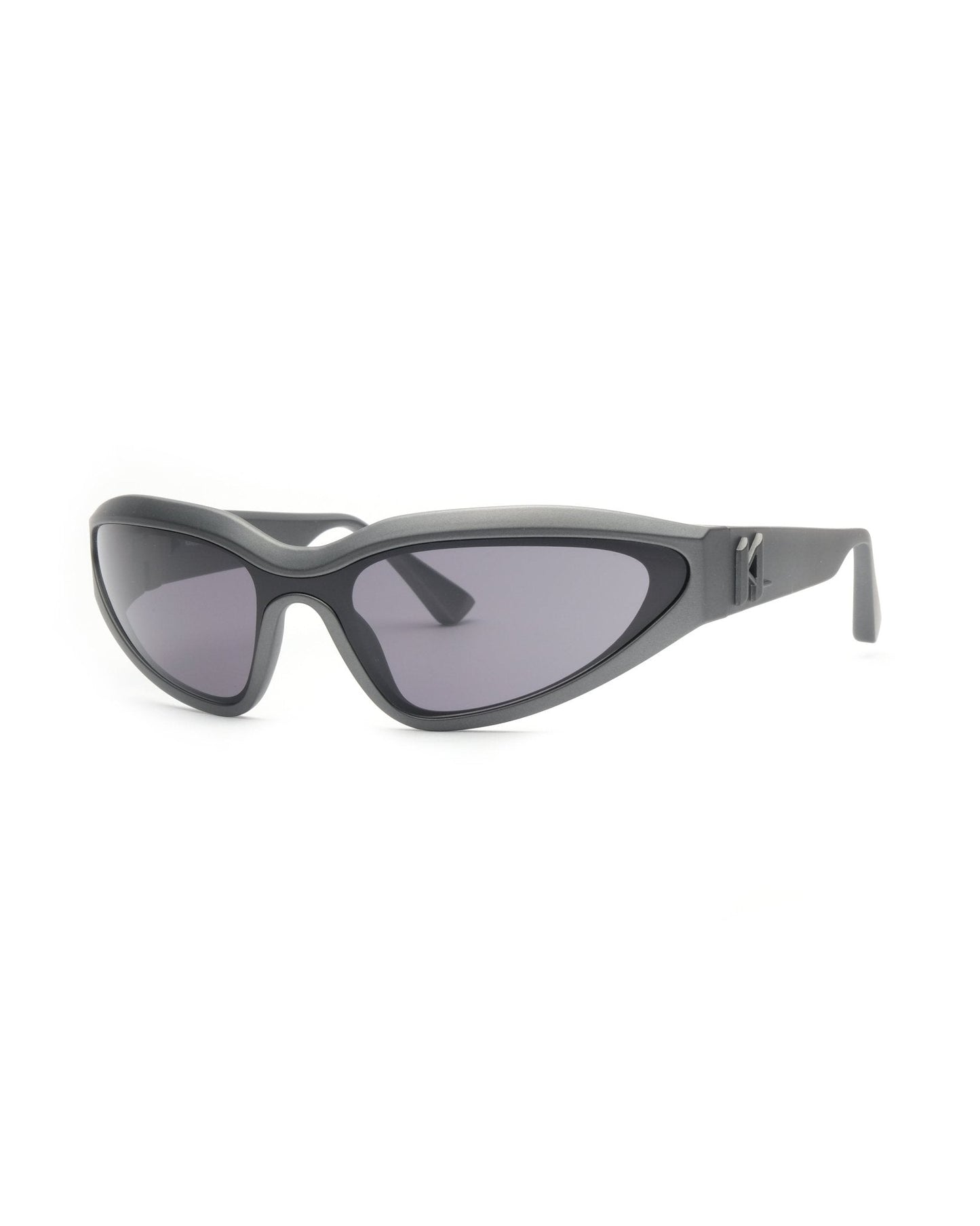 https://cdn.shopify.com/s/files/1/0818/5459/5398/files/karl-lagerfeld-sunglasses-su117-249448.jpg?v=1745400004