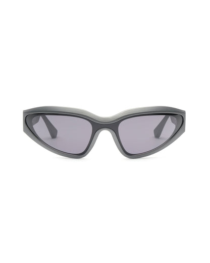 https://cdn.shopify.com/s/files/1/0818/5459/5398/files/karl-lagerfeld-sunglasses-su117-661317.jpg?v=1745400005