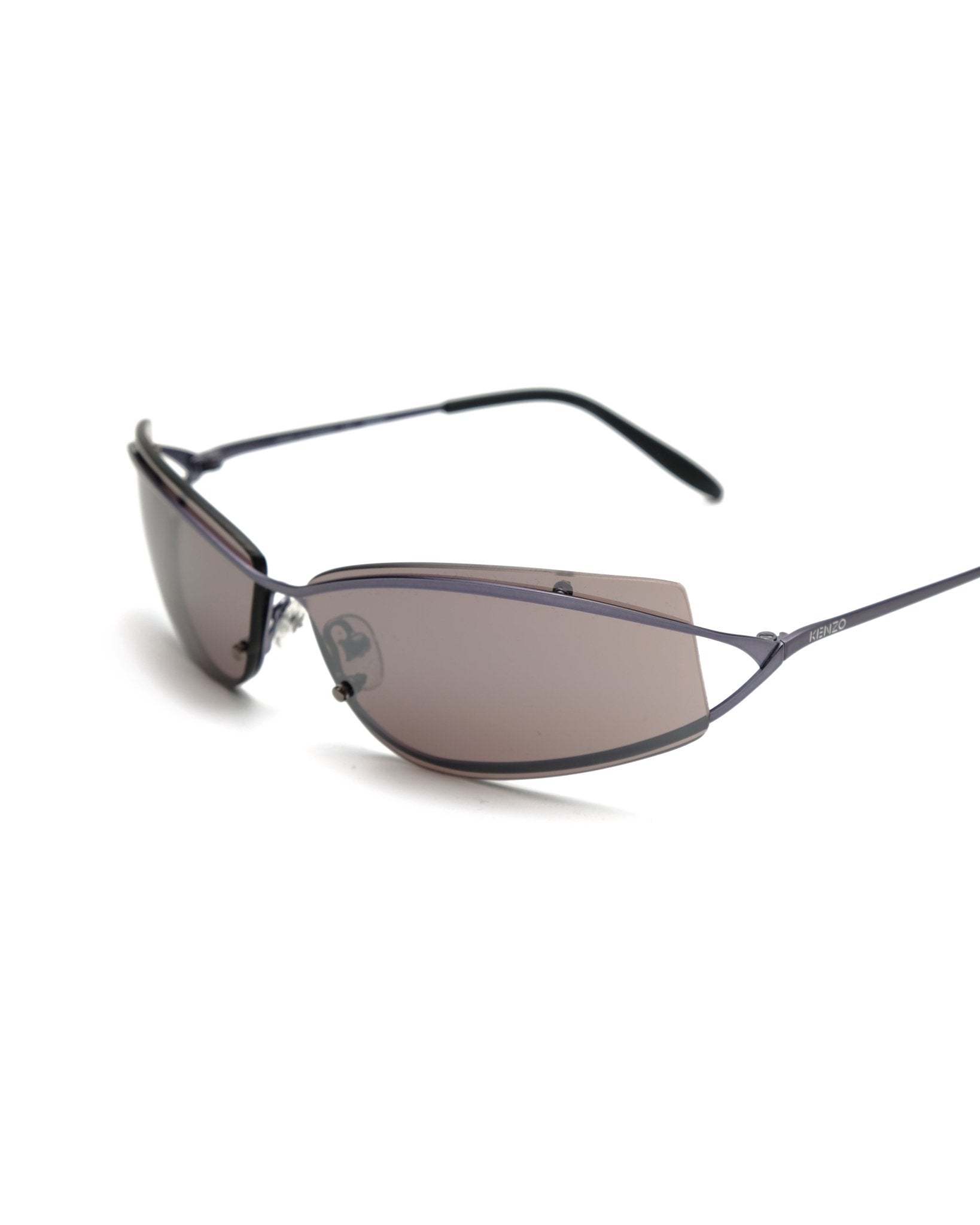https://cdn.shopify.com/s/files/1/0818/5459/5398/files/kenzo-kenzo-sunglasses-vintage-su461-2440585.jpg?v=1778953775