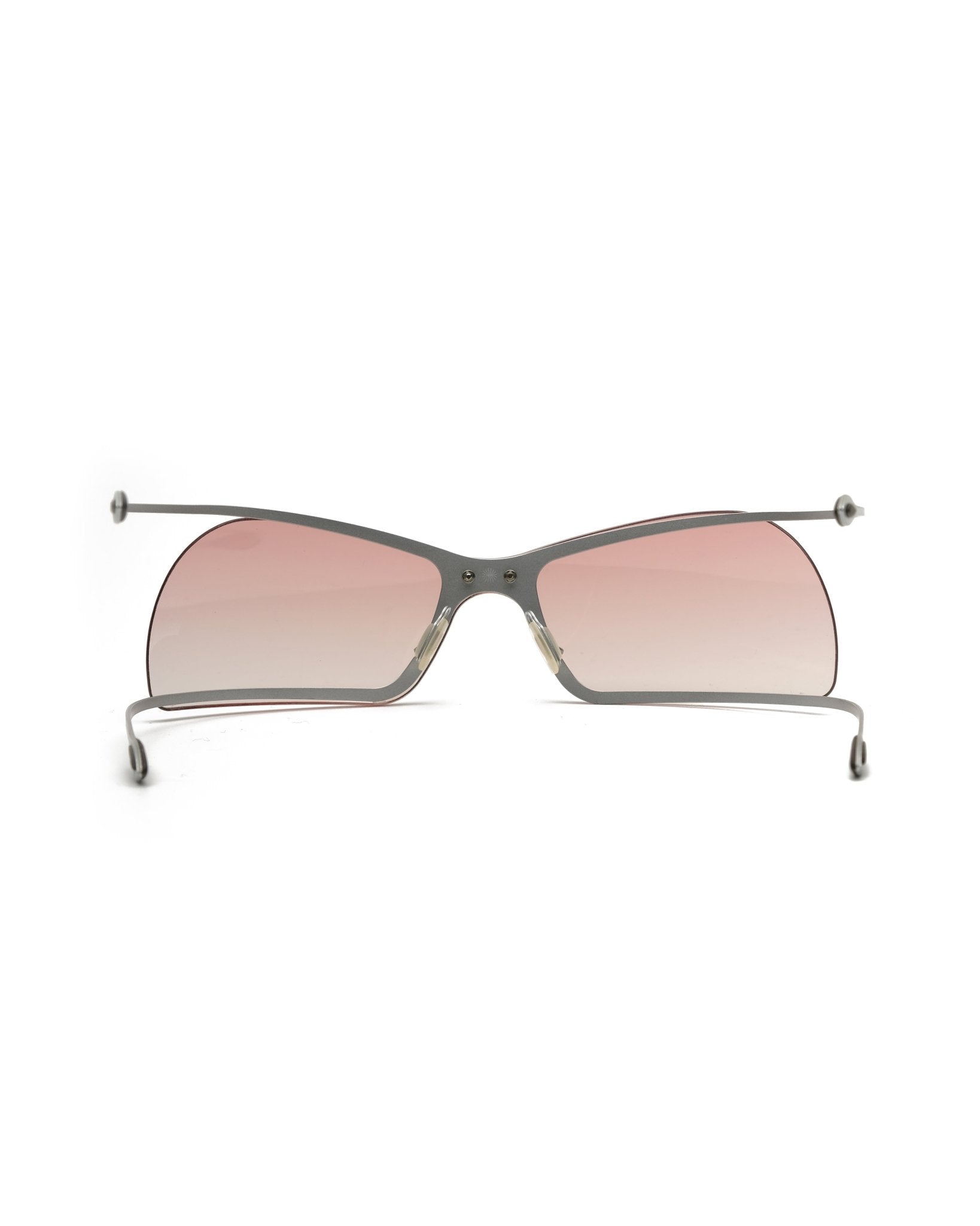 https://cdn.shopify.com/s/files/1/0818/5459/5398/files/parasite-parasite-2002-sunglasses-vintage-su494-6473120.jpg?v=1778953720