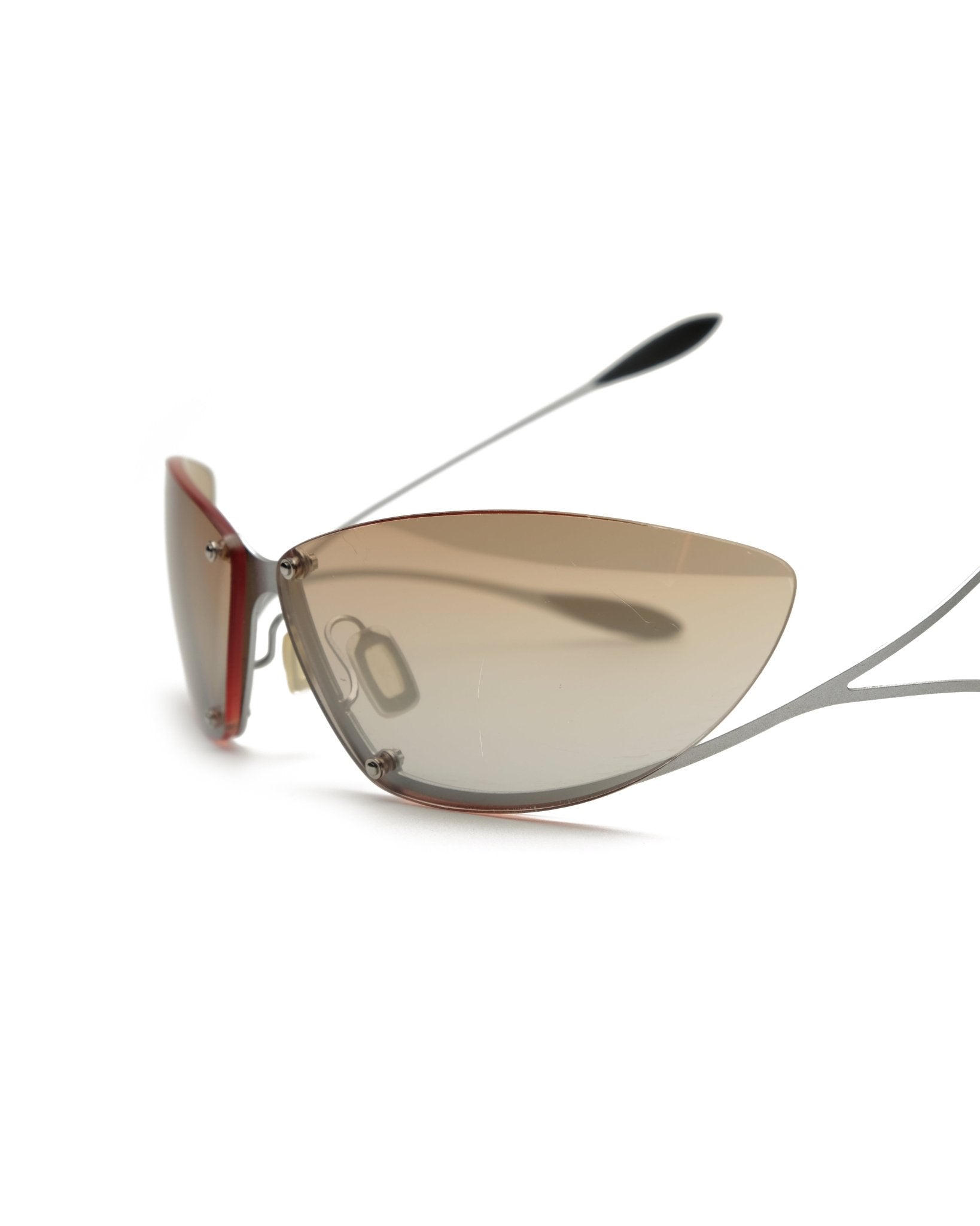https://cdn.shopify.com/s/files/1/0818/5459/5398/files/parasite-parasite-2003-sunglasses-vintage-su496-9813117.jpg?v=1778953694