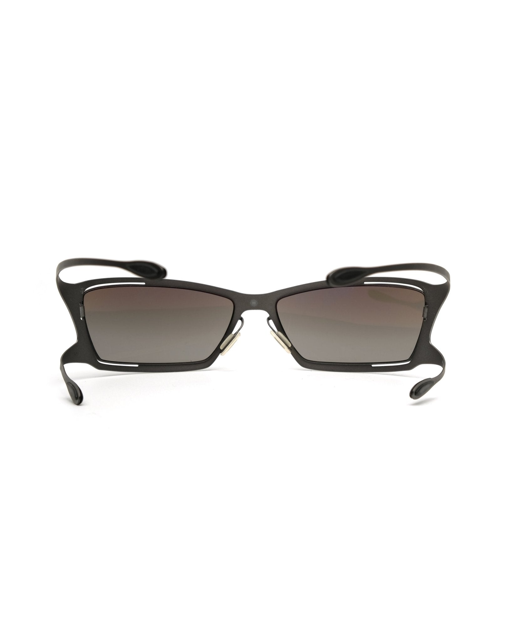 https://cdn.shopify.com/s/files/1/0818/5459/5398/files/parasite-parasite-2005-sunglasses-vintage-su493-5718893.jpg?v=1778953718
