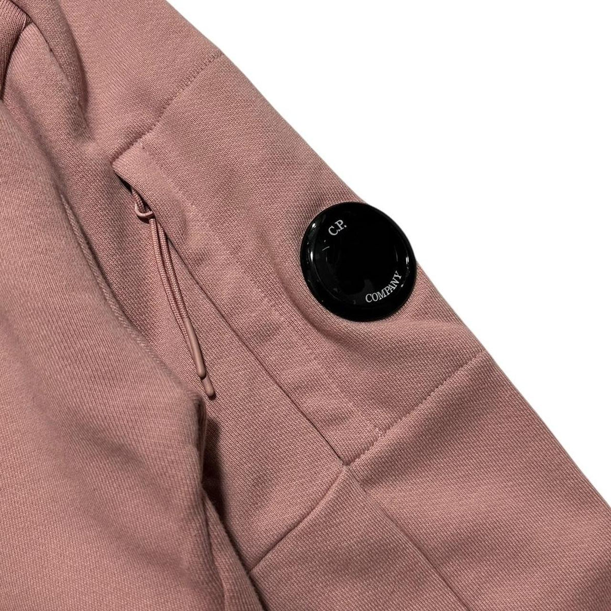 CP Company Quarter Zip Pullover | Medium, Dusty Pink