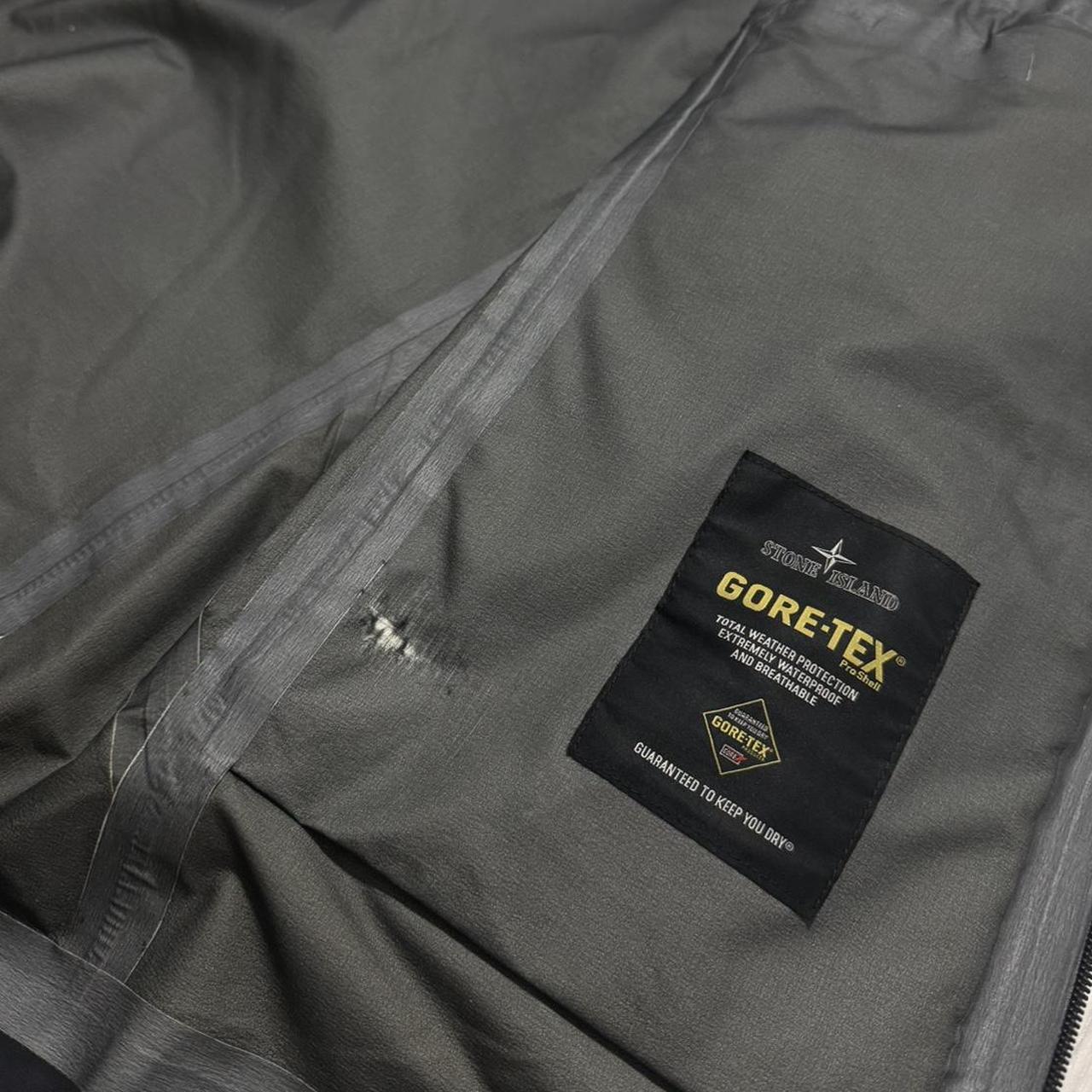 Stone Island Shadow Gore-Tex Jacket | Large, Black