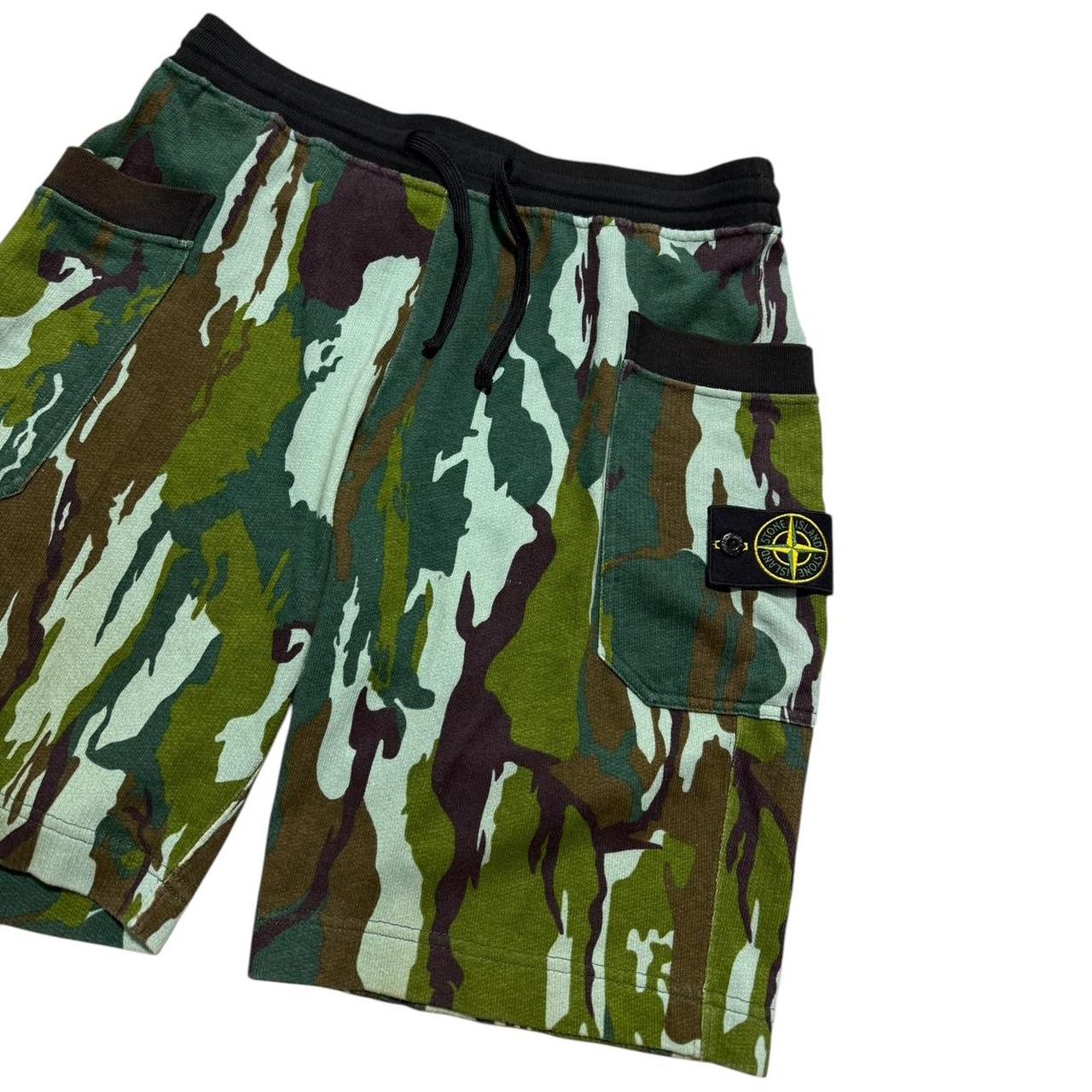 Stone Island Flowing Camo Cotton Shorts | Medium, Camo