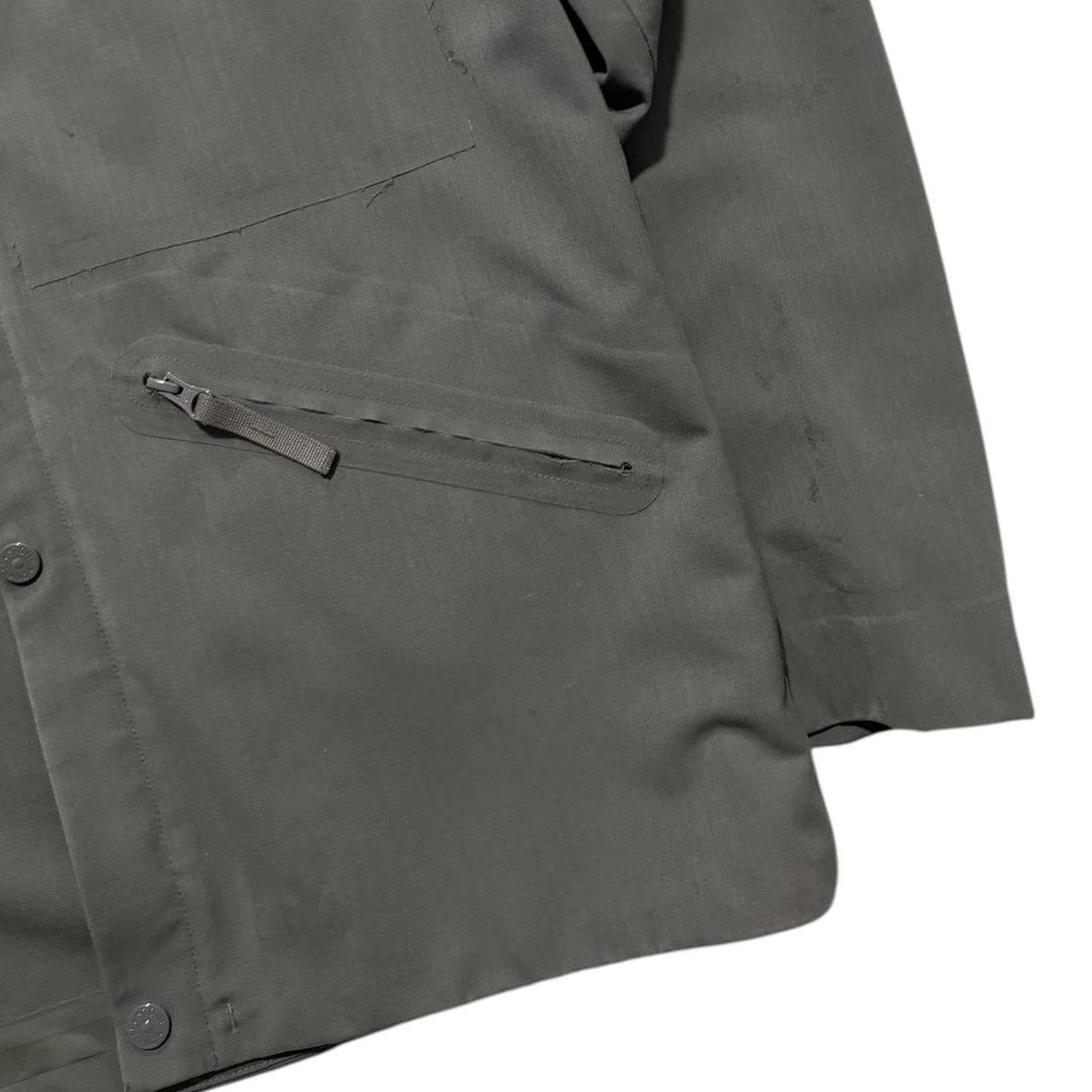 Stone Island Ghost Repellant Jacket | Medium, Charcoal