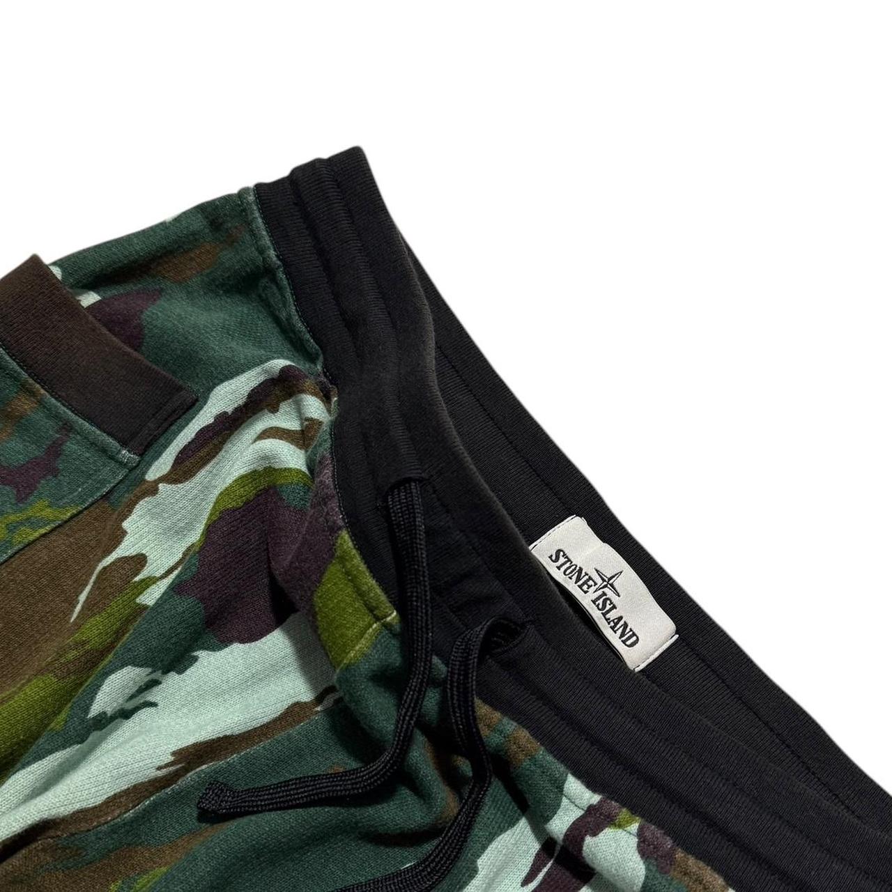 Stone Island Flowing Camo Cotton Shorts | Medium, Camo