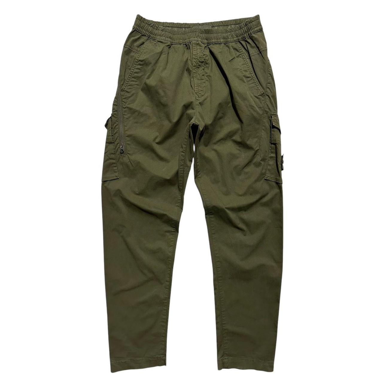 Stone Island Green Ghost Cargo Bottoms | 32, Green