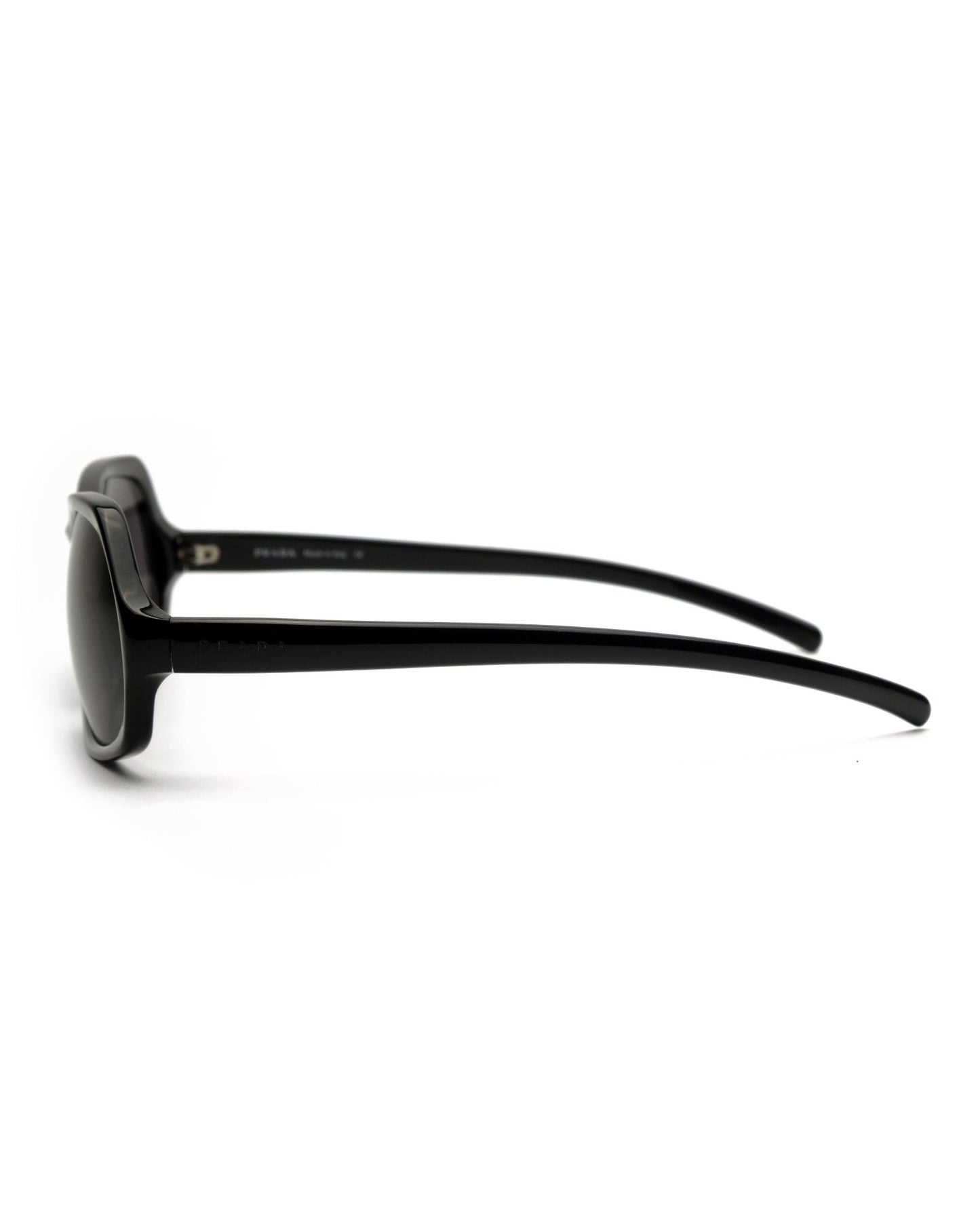 https://cdn.shopify.com/s/files/1/0818/5459/5398/files/prada-prada-spring-2001-sunglasses-vintage-su473-5703524.jpg?v=1778953740