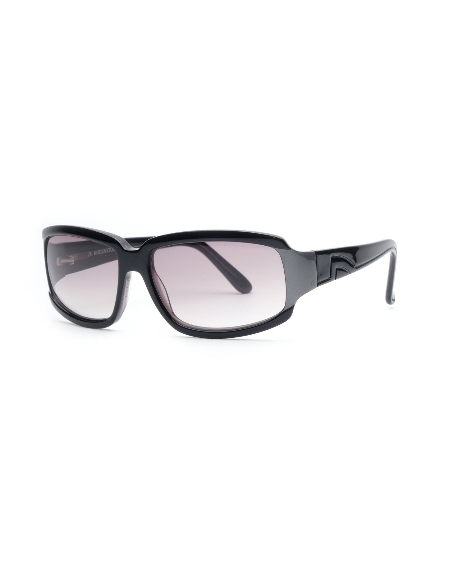 https://cdn.shopify.com/s/files/1/0818/5459/5398/files/rodenstock-gradient-sunglasses-331236.jpg?v=1741047677