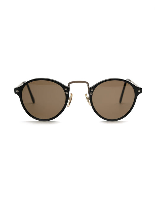 https://cdn.shopify.com/s/files/1/0818/5459/5398/files/romeo-gigli-romeo-gigli-sunglasses-vintage-su487-8010291.jpg?v=1778953711
