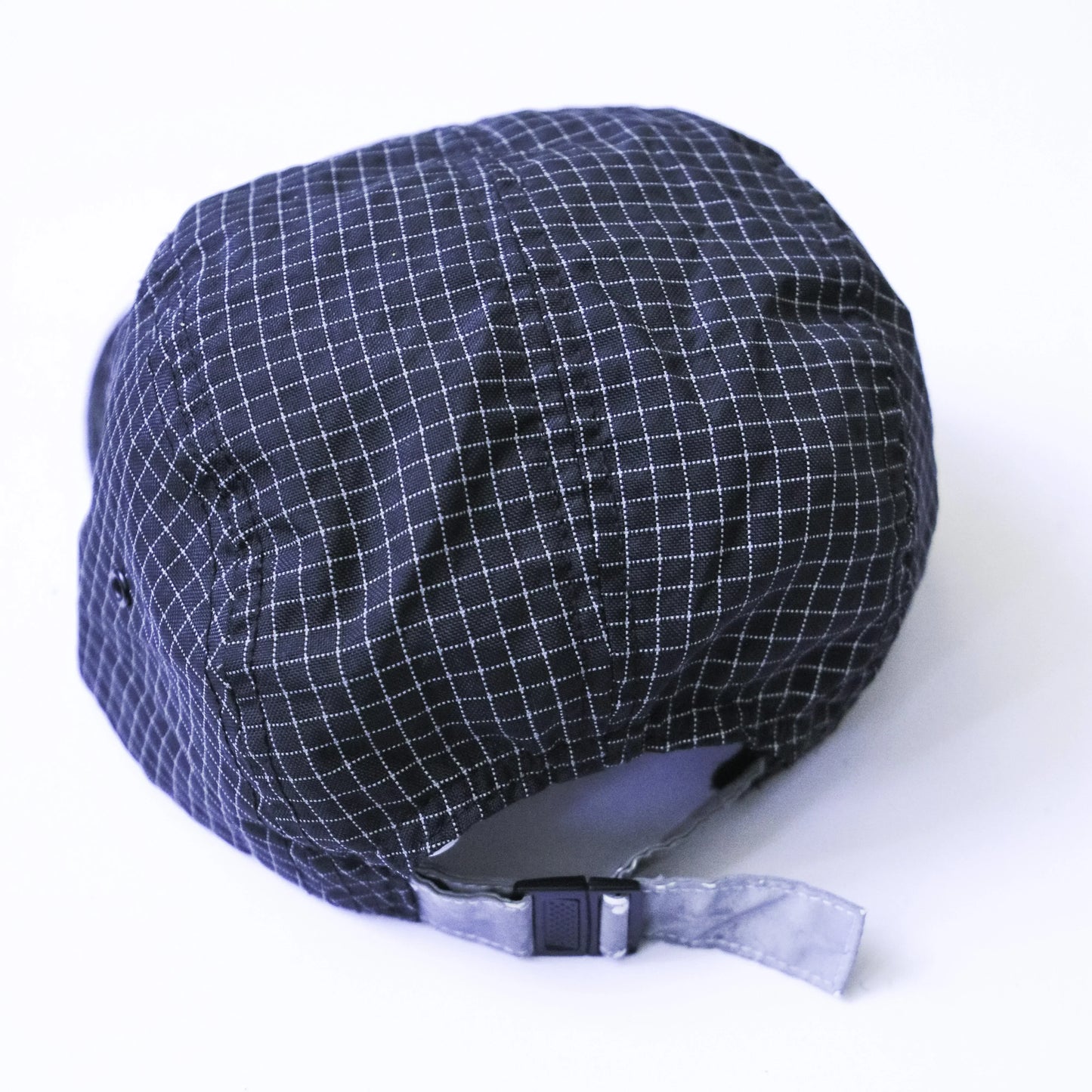 SUPREME 3M REFELCTIVE GRID CAP