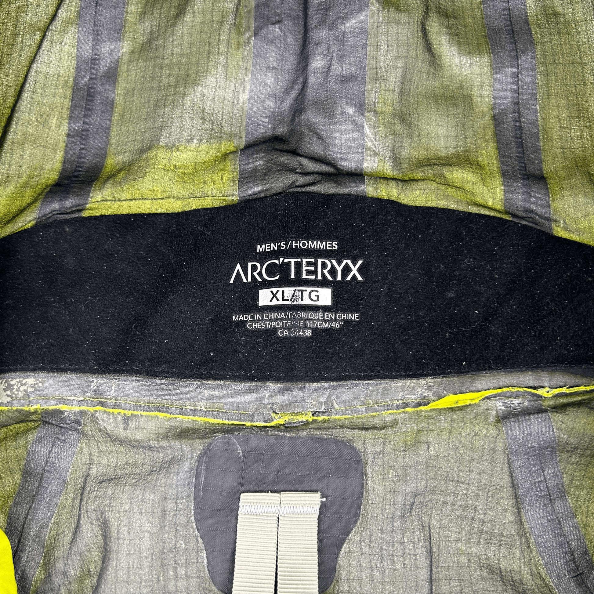 Arcteryx Gore-Tex Jacket Size XL - Known Source