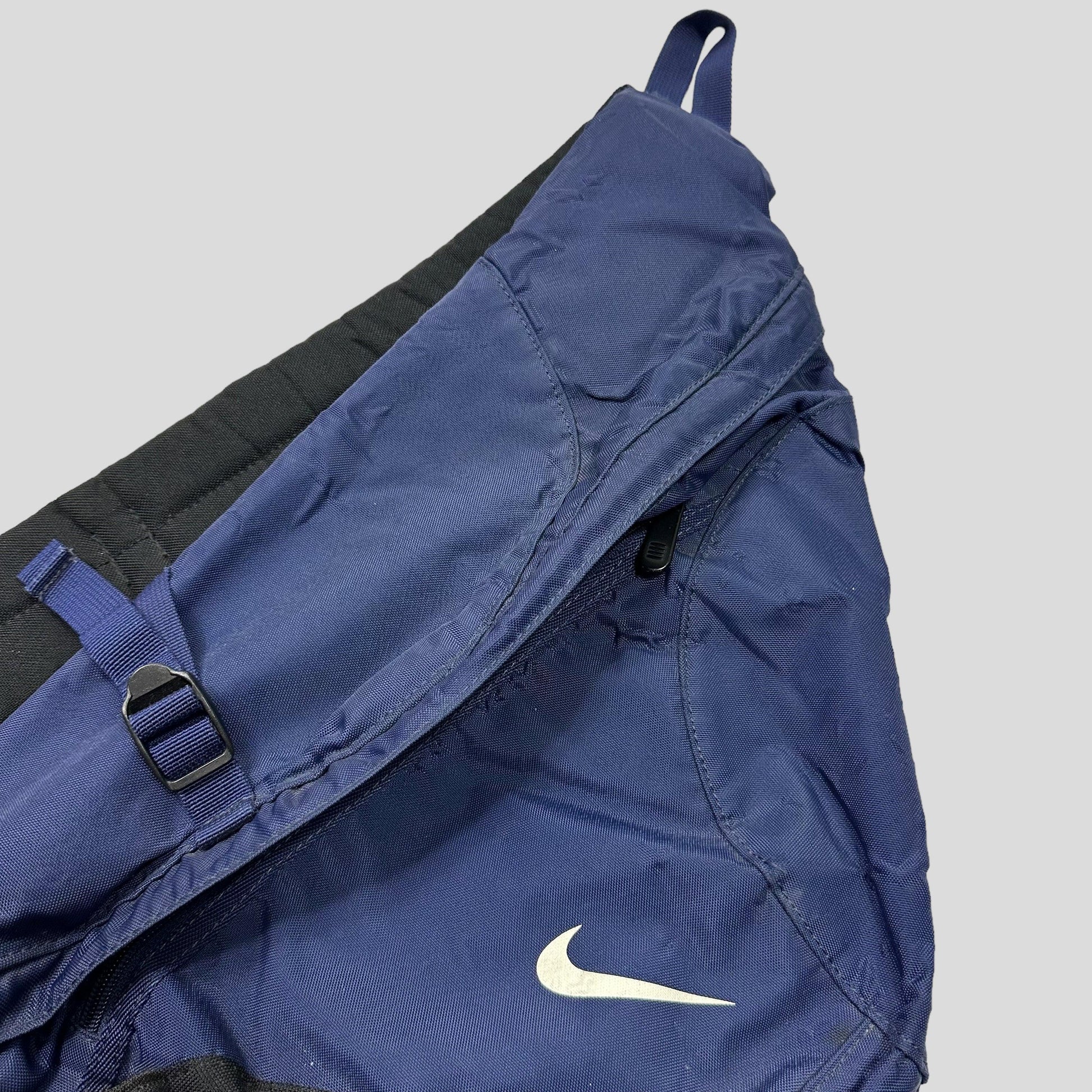 Nike 2002 Tri-harness Sling Bag - Known Source
