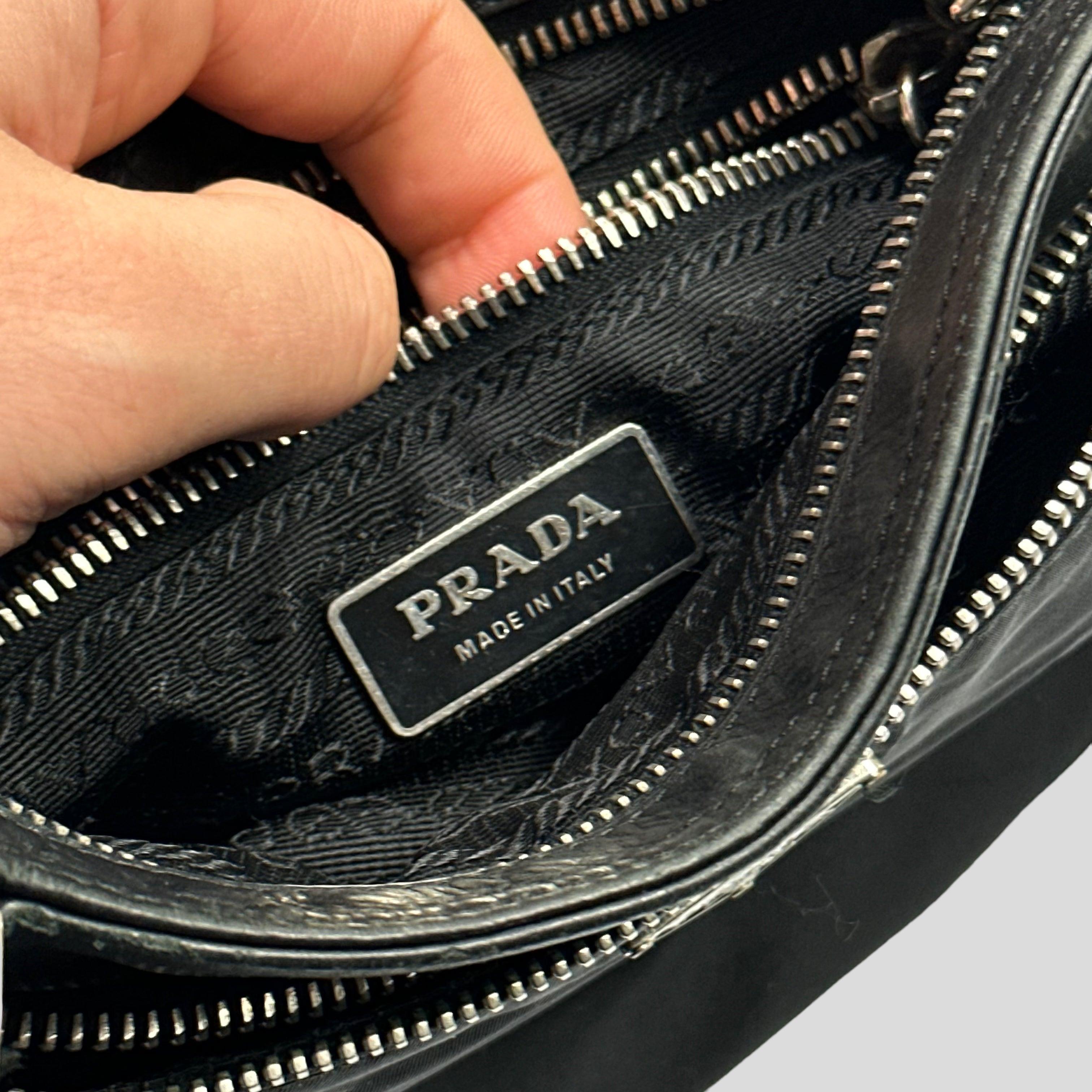 Prada purse milano hotsell