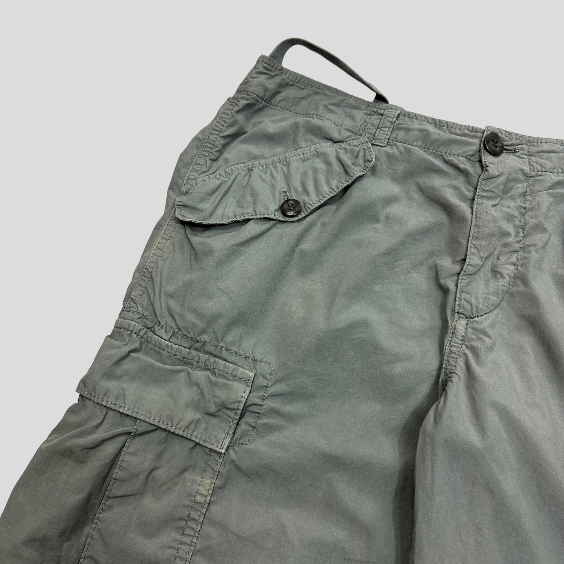 CP Company 00’s Badge Cargo Shorts - 28-31 - Known Source