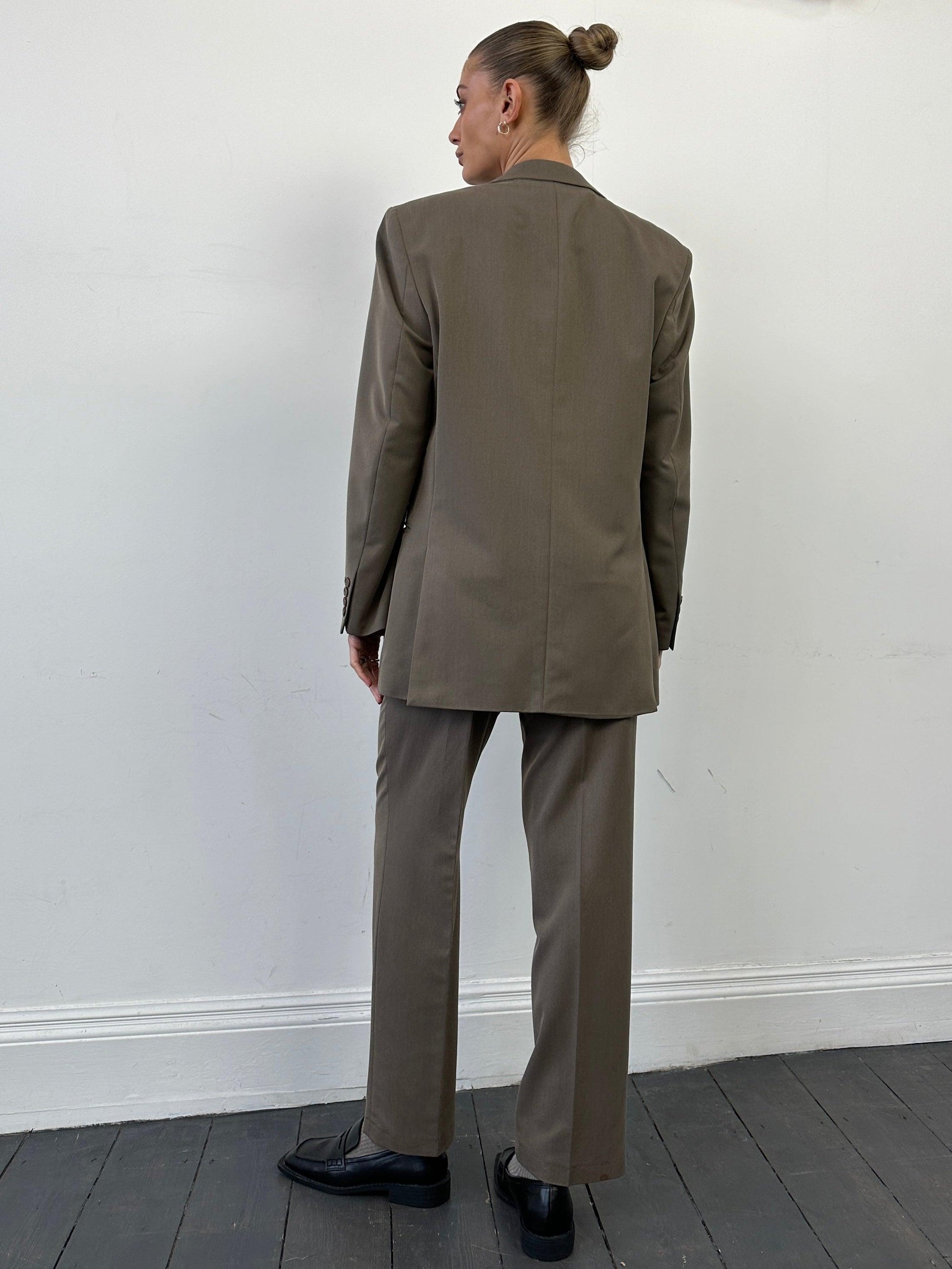 Vintage Three Piece Suit - 36R/W30 - Known Source