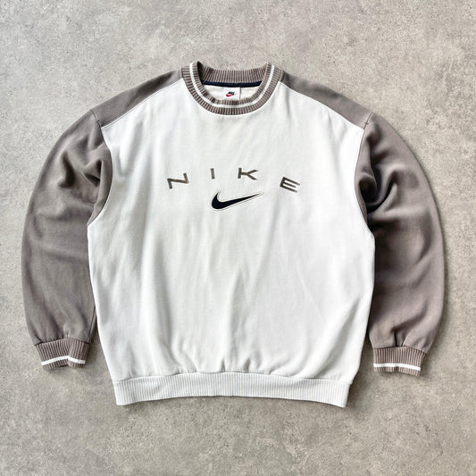 Nike RARE 1990s heavyweight embroidered sweatshirt (M) - Known Source