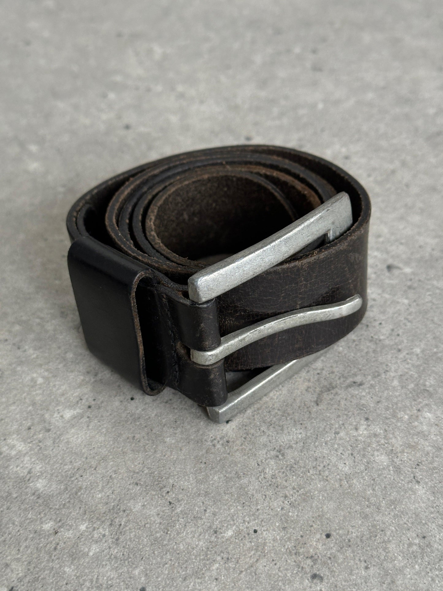 Vintage Distressed Leather Belt - W34-37 - Known Source