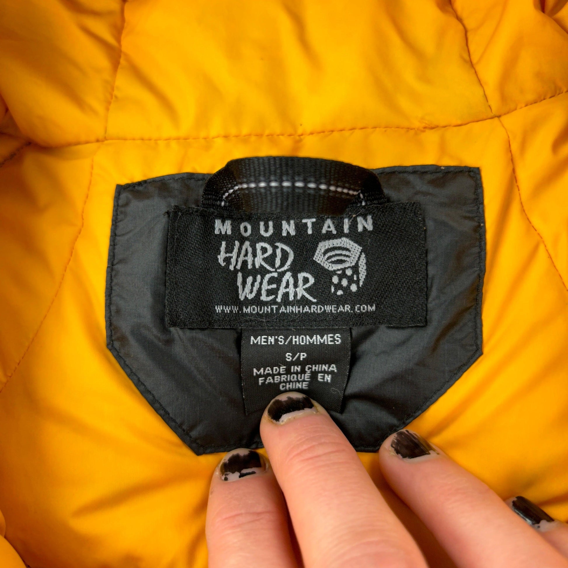 Vintage Mountain Hardwear Puffer Jacket Size S - Known Source