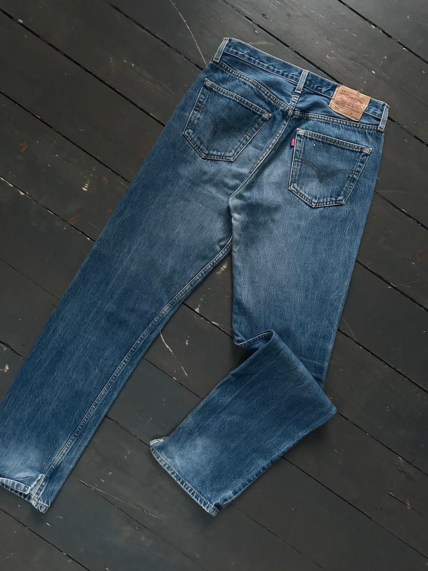 Levi’s 501 Mid Wash Distressed Straight Leg Denim Jeans - W30 - Known Source