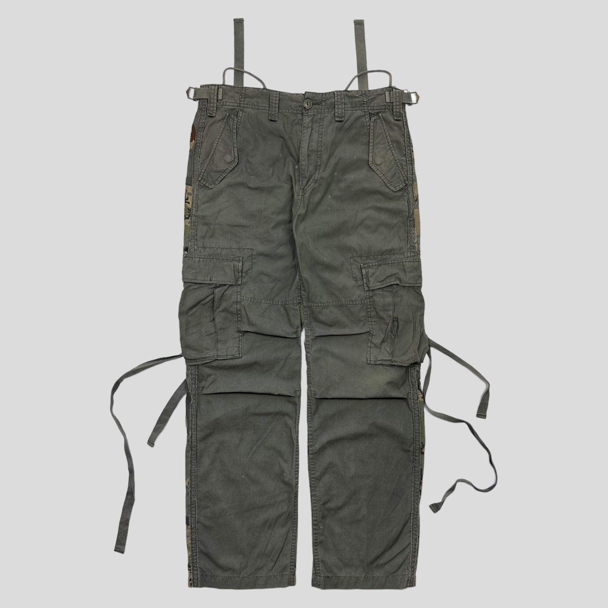 Avirex 00’s Split Camo Ripstop Bondage Cargo’s - 32 - Known Source