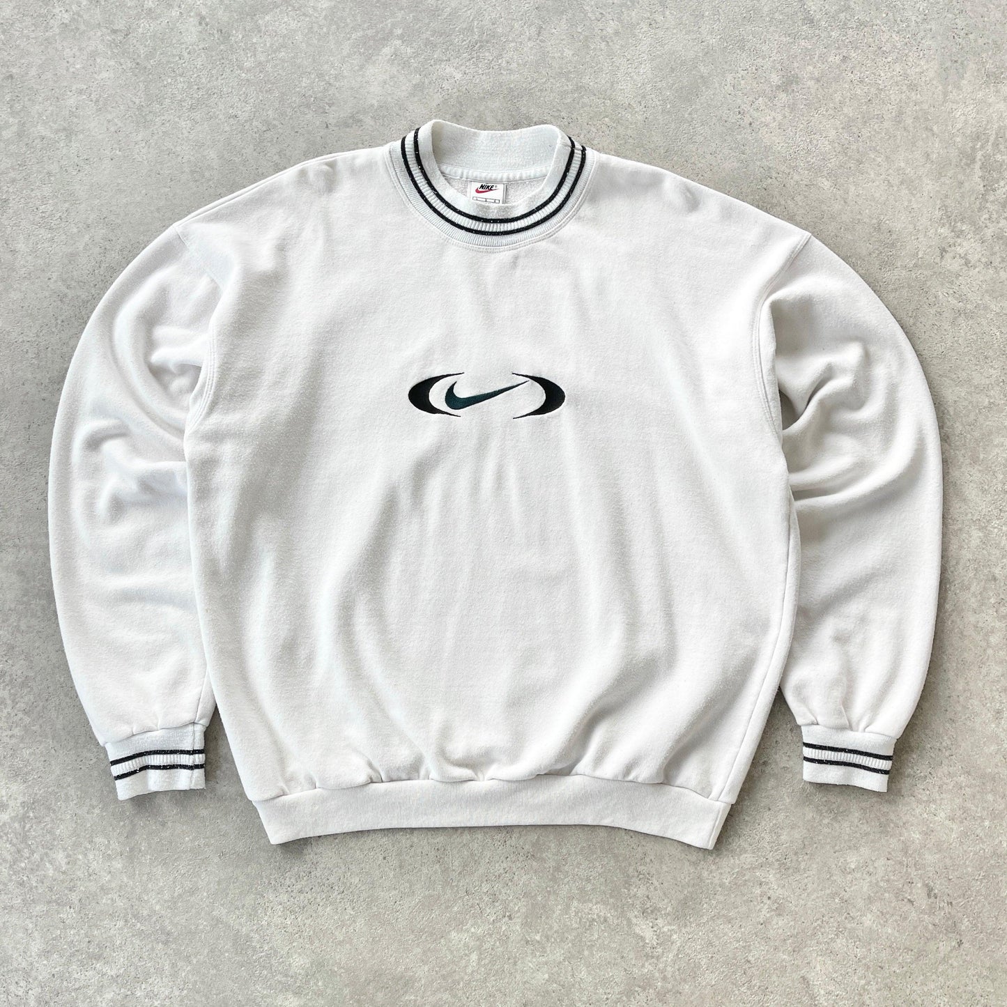 Nike RARE 1990s heavyweight embroidered swoosh sweatshirt (L) - Known Source