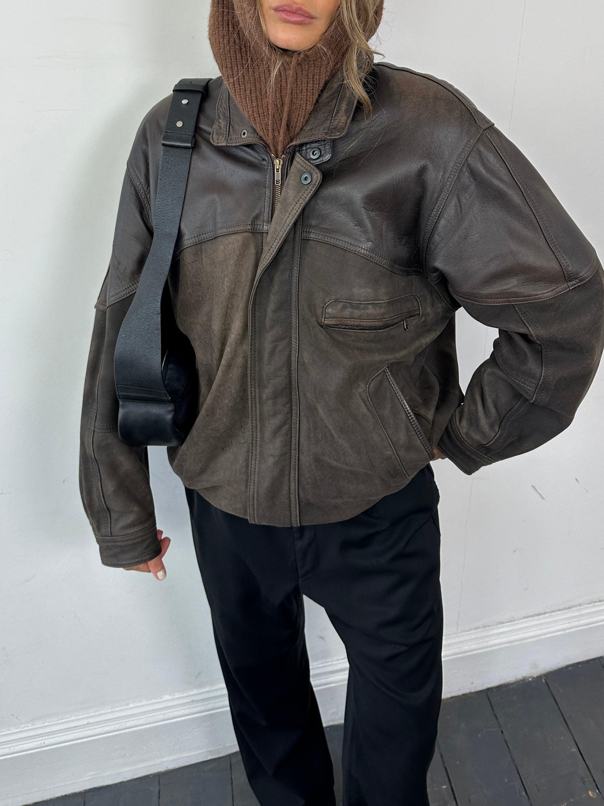 Vintage Aged Leather Bomber Jacket - L - Known Source