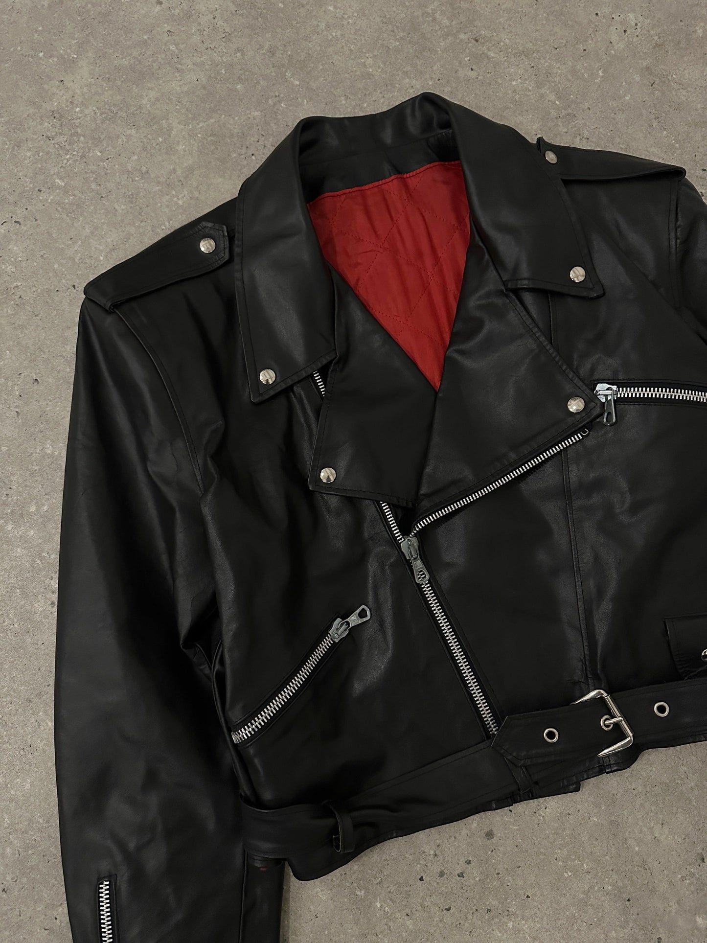 Italian Vintage Cropped Leather Biker Jacket - M - Known Source